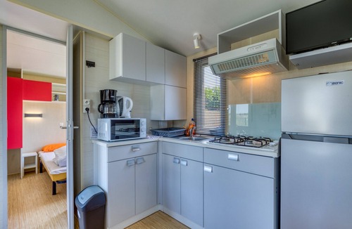 Marseillan House | Le NavyKo – Sea & Lake View, AC, Wi-Fi – Pets Stay Free