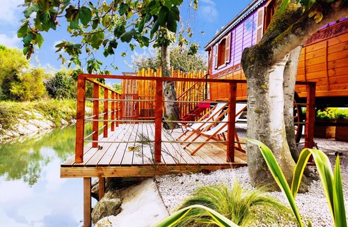 Saintes-Maries-de-la-Mer Apartment | Le Nid du Pont de Gau