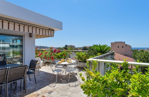 Carnot Apartment | Le Panoramique Croisette - Welkeys