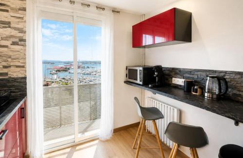 Port-de-Bouc Apartment | "LE PANORAMIQUE" en plein centre