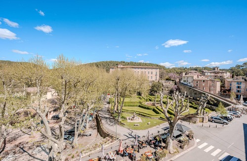 Entrecasteaux Apartment | Le Parpaioun - 3min a pied du Château