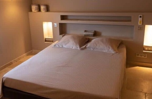 Apt Villa | Le Petit Calavon Summ