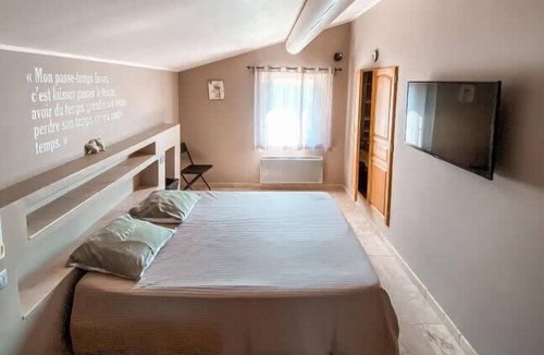 Apt Villa | Le Petit Calavon Summ