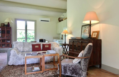 Chateaurenard Apartment | Le petit oiseau - For a romantic holiday in the Provence!
