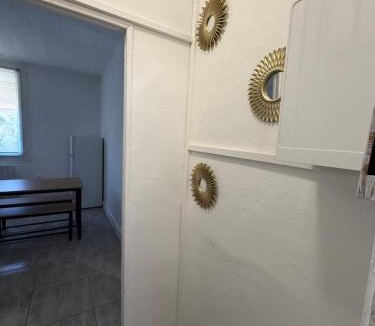 Port-de-Bouc Apartment | Le petit port de boucain
