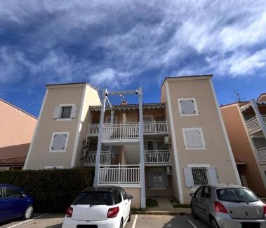 Palavas-les-Flots Apartment | Le Petit Scarlett - Clim, Parking & Piscine