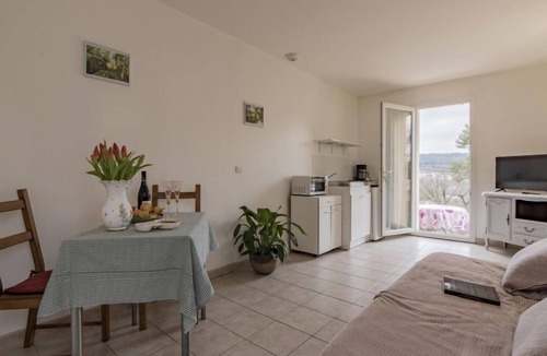 Gardanne Apartment | Le petit Verdillon by Interhome