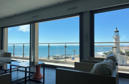 Le Grau-Du-Roi Apartment | Le Phare du Grau : Duplex d’exception, rooftop 100 m² vue mer panoramique