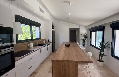 Flayosc House | Le Pot De Terre