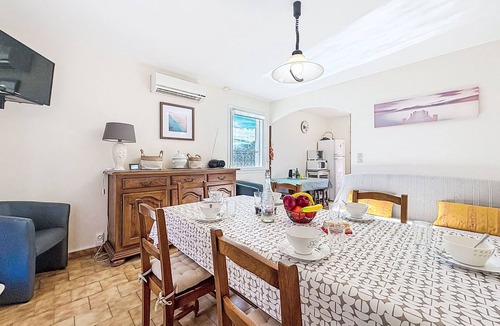 La Bouverie House | Le Racine by Interhome
