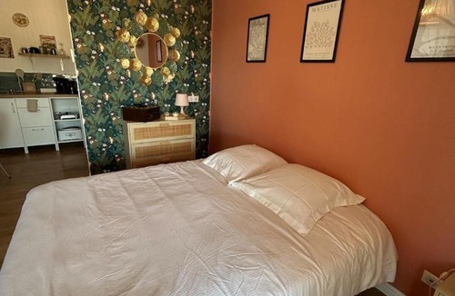Raphele-les-Arles Apartment | Le Studio de Matisse entre Alpilles et Camargue