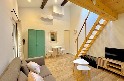 Cadereau Apartment | Le Studio des Tilleuls, Air-Conditioned & Real Bed