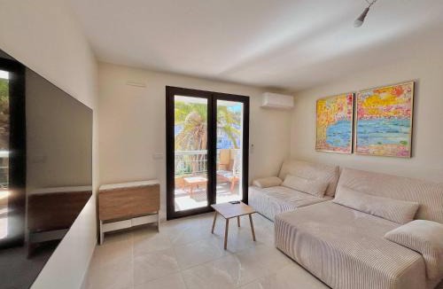 California - Pezou Apartment | LE TRAVOLTA avec merveilleuse terrasse, chic et lumineux à deux pas du centre-ville