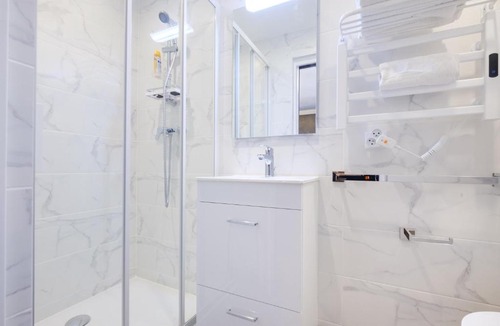 La Turbie Apartment | Le Turbiasque - apt climatisé - 500m de la plage