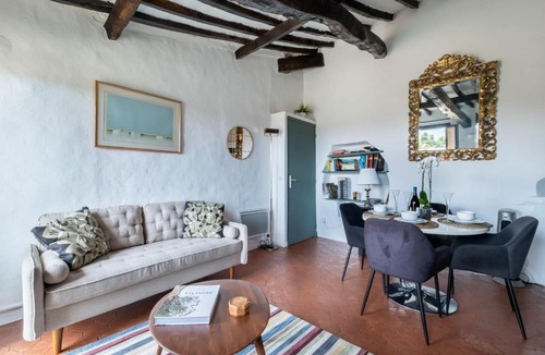 Tourrettes-sur-Loup Apartment | Les 3 vues