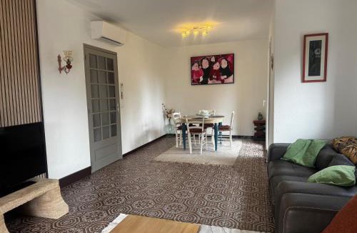 Eygalieres Apartment | Les Alpilles, Eygalières