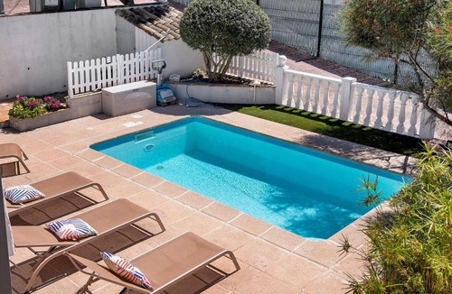 Boulouris-sur-Mer Bed & Breakfast | Les Arbousiers