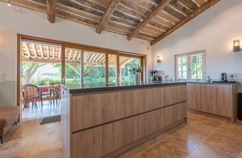 Lorgues Villa | Les Bastides de Lorgues | Luxury group villa in Provence (43 people)