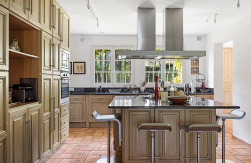 Tourrettes-sur-Loup Villa | Les Berguières – Private estate & pool