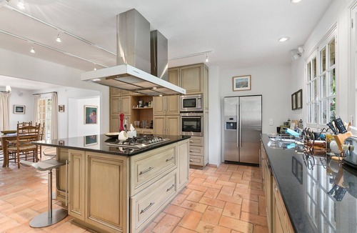 Tourrettes-sur-Loup Villa | Les Berguières – Private estate & pool