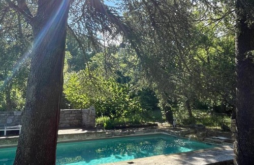 Sivergues House | Les Grottes