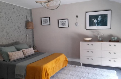 Saint-Jean-de-Barrou Bed & Breakfast | les hirondelles de Barrou