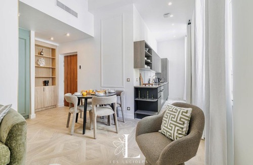 Carnot Apartment | Les Lucioles 4- Luxury 1 Bedroom Apartment