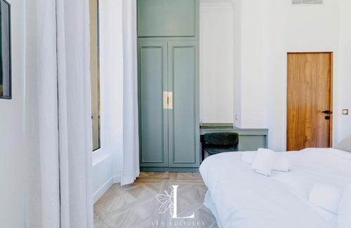 Carnot Apartment | Les Lucioles 6 - Luxury 1 Bedroom Apartment