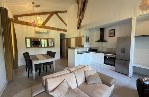 Auriol House | 🌿 Les Lumières de Pagnol – Charm & Nature on the Banks of the Huveaune