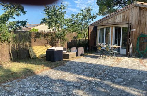 Garrigues-Sainte-Eulalie Apartment | Les OLIVETTES d'UZES à Garrigues Sainte Eulalie