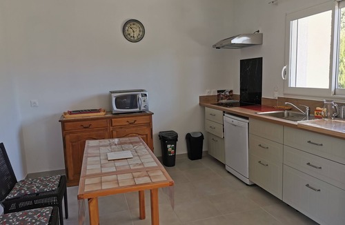 Cheval-Blanc House | "Les Oliviers du Petit Saint-Julien" Villa for 2–3 People in the Luberon - Vaucluse