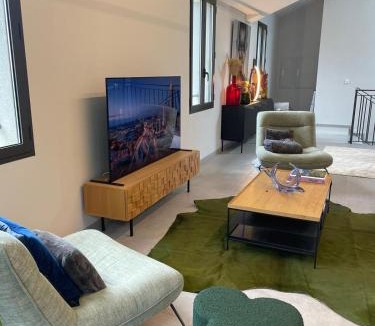 Saint-Tropez City Centre Apartment | Les Orangers