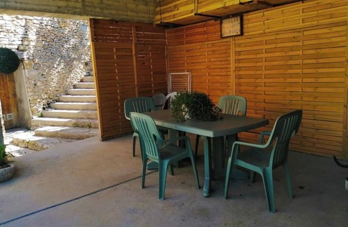 Banon Apartment | Les Pierres Séches Vacation Rental, Les Andrieux, 3/4 Banon