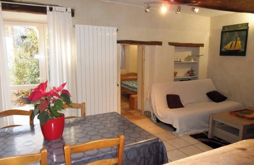 Banon Apartment | Les Pierres Séches Vacation Rental, Les Andrieux, 3/4 Banon
