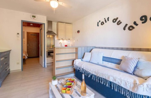 Hyeres Apartment | Les Regates by Interhome