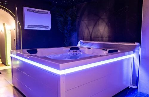 Albi Hotel | Les Secrets Rooms - Albi