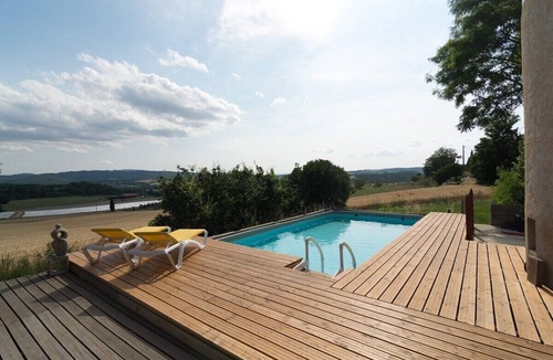 Lurs Apartment | Les Volets - two-bedroom apartments with terrace
