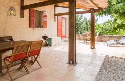 Lurs Apartment | Les Volets - two-bedroom apartments with terrace