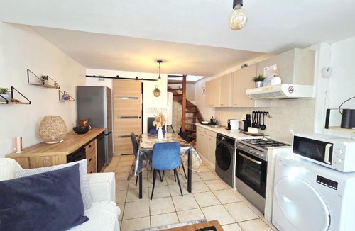 8th Arrondissement Apartment | Loù Cabanoù