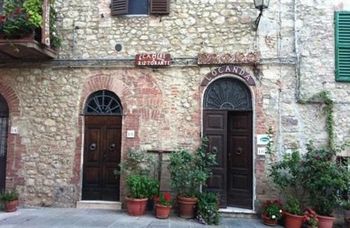 Pari Hotel | Locanda il Cacciatore