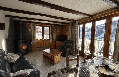 Vars Ski Chalet | Location Montagne été/Hiver