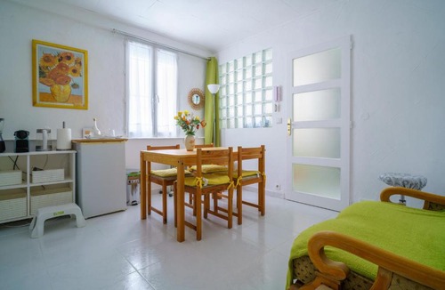 Elne Apartment | Logis Helena