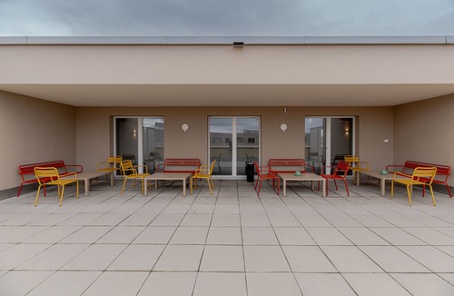 Mattenhof-Weissenbuhl Apartment | Los Lorentes Residences