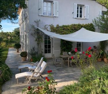 Est House | Lou Pantai, House, 5 bedrooms, 8 people, AC, Pool, Large garden,4km from AIX EN PROVENCE