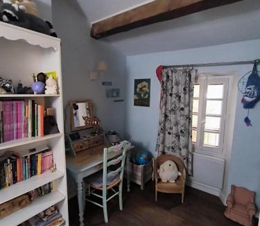 Hyeres Apartment | Loue maison de village à Hyères/les Borrels