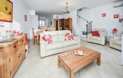Aigues-Mortes House | Lovely Home In Aigues-Mortes With House Sea View