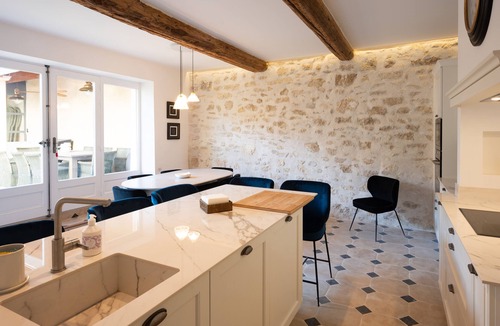 St.-Remy-de-Provence House | Luxurious Bastide in the center of St Remy, quiet location, heated swimming pool