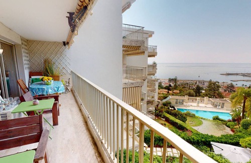 Menton Apartment | Luxurious 3-room apartment with AC, terraces and parking