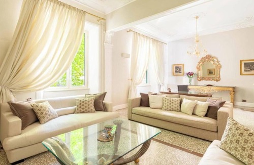 Prati Apartment | Luxurious & Spacious Stay in the Heart of Rome – Perfect for Families & Friends
