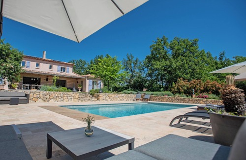 Tourrettes Villa | Luxurious villa with beautiful garden and pool